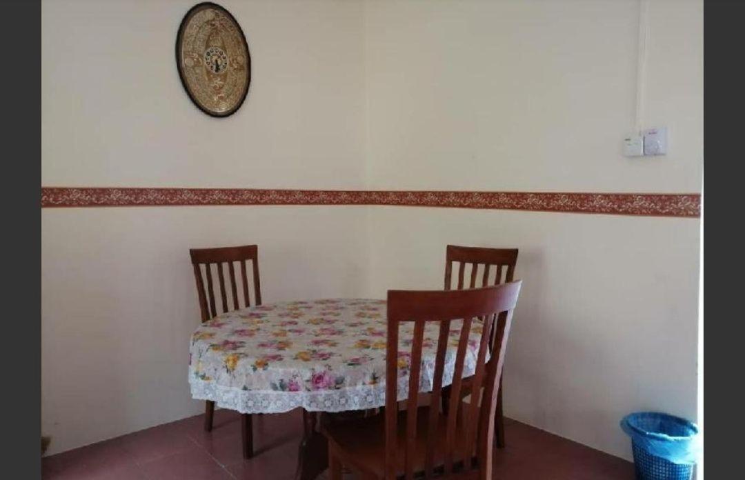 Homestay Ibu Pekan Εξωτερικό φωτογραφία